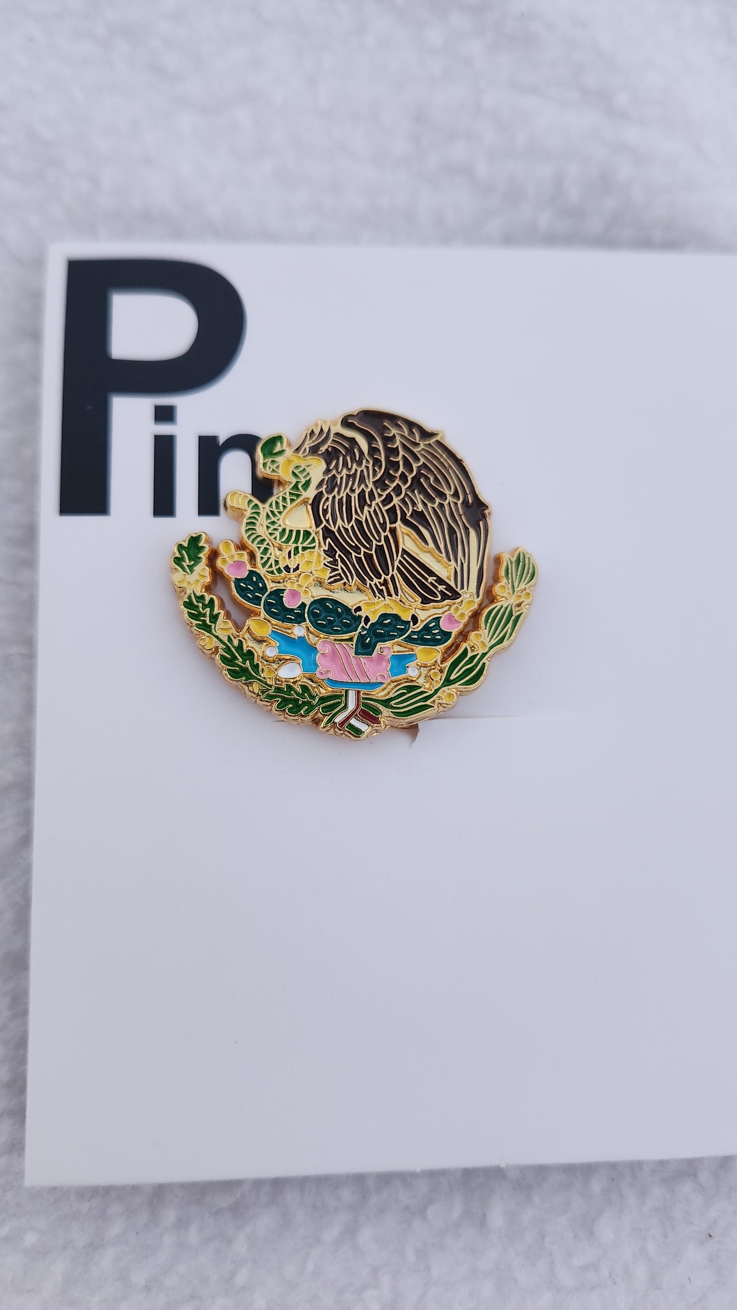 Escudo Mexicano Hat Clip