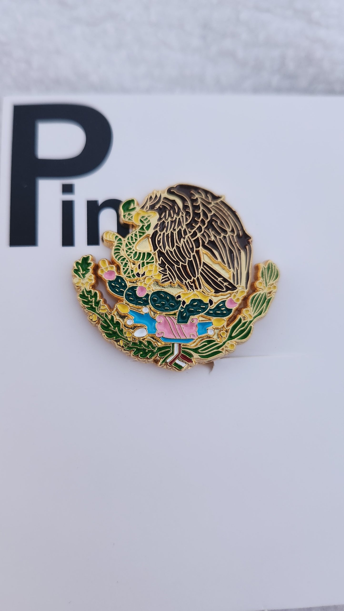 Escudo Mexicano Hat Clip