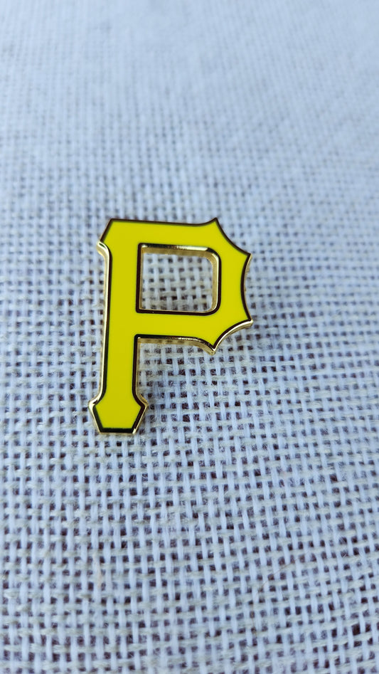 Pirates P Hat Pin