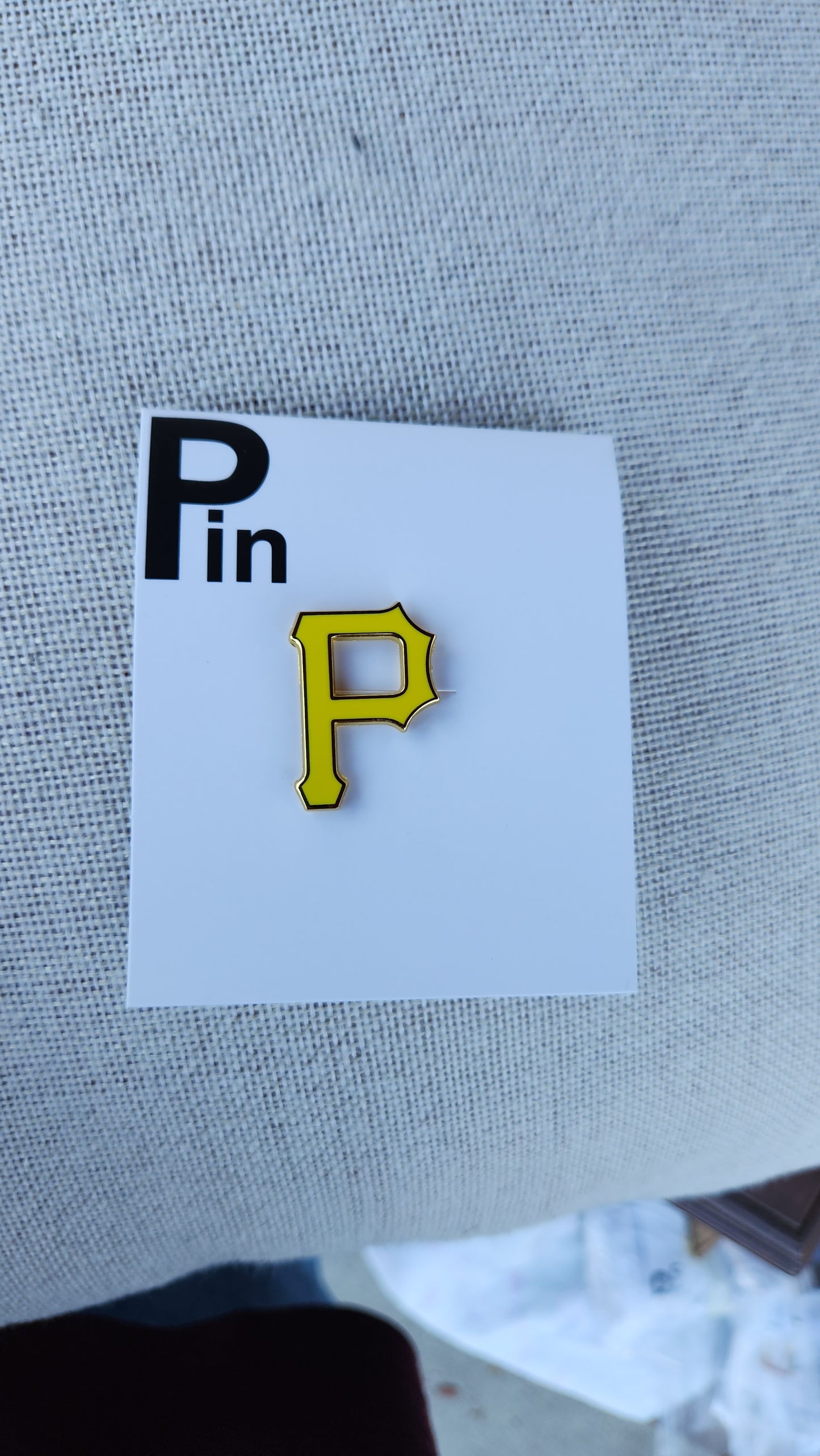 Pirates P Hat Pin