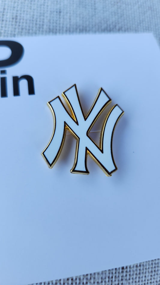 NY Yankees Hat Pin