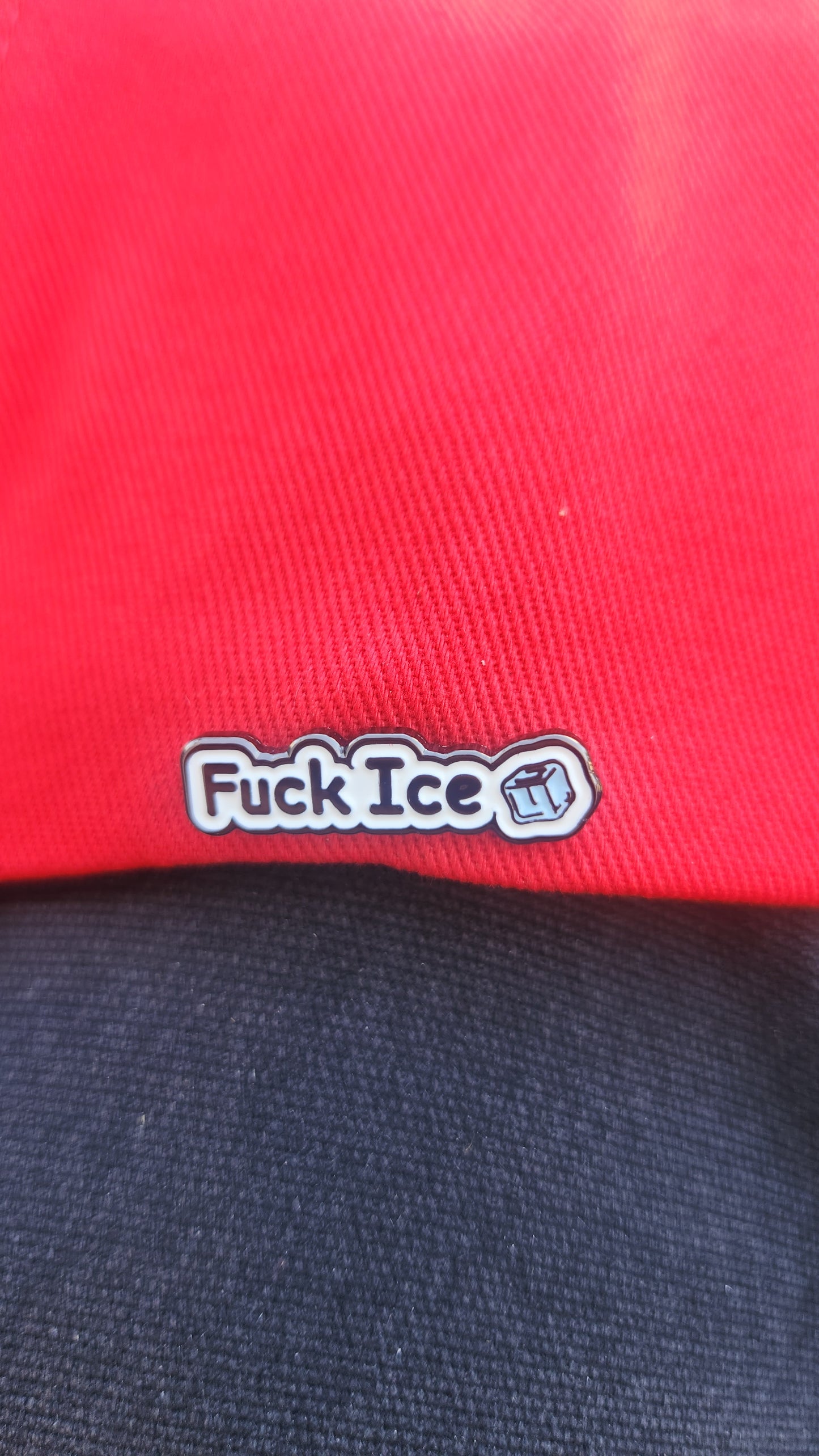 Fu... Ice pin