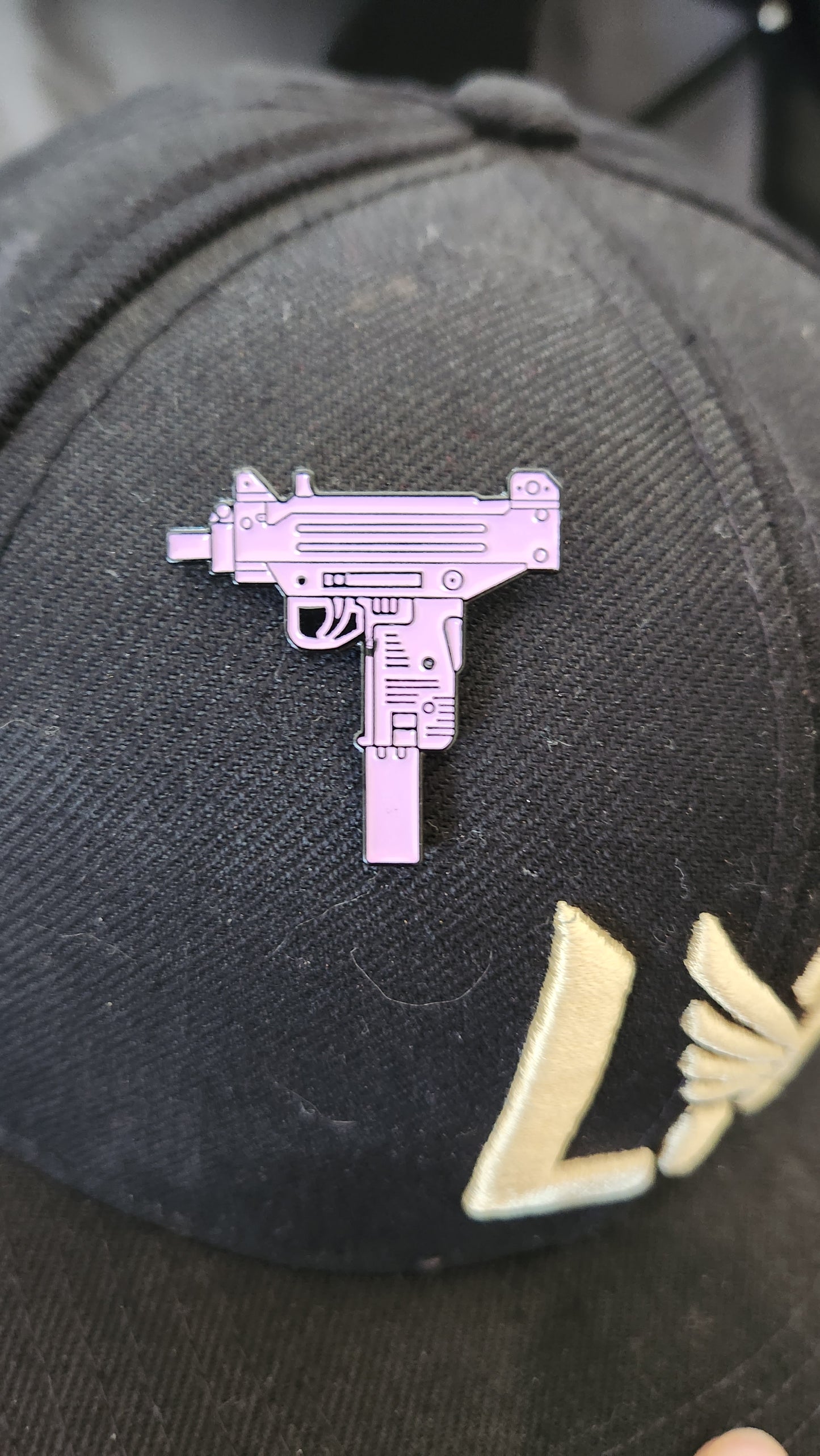 Pink Uzi Hat pin 📌