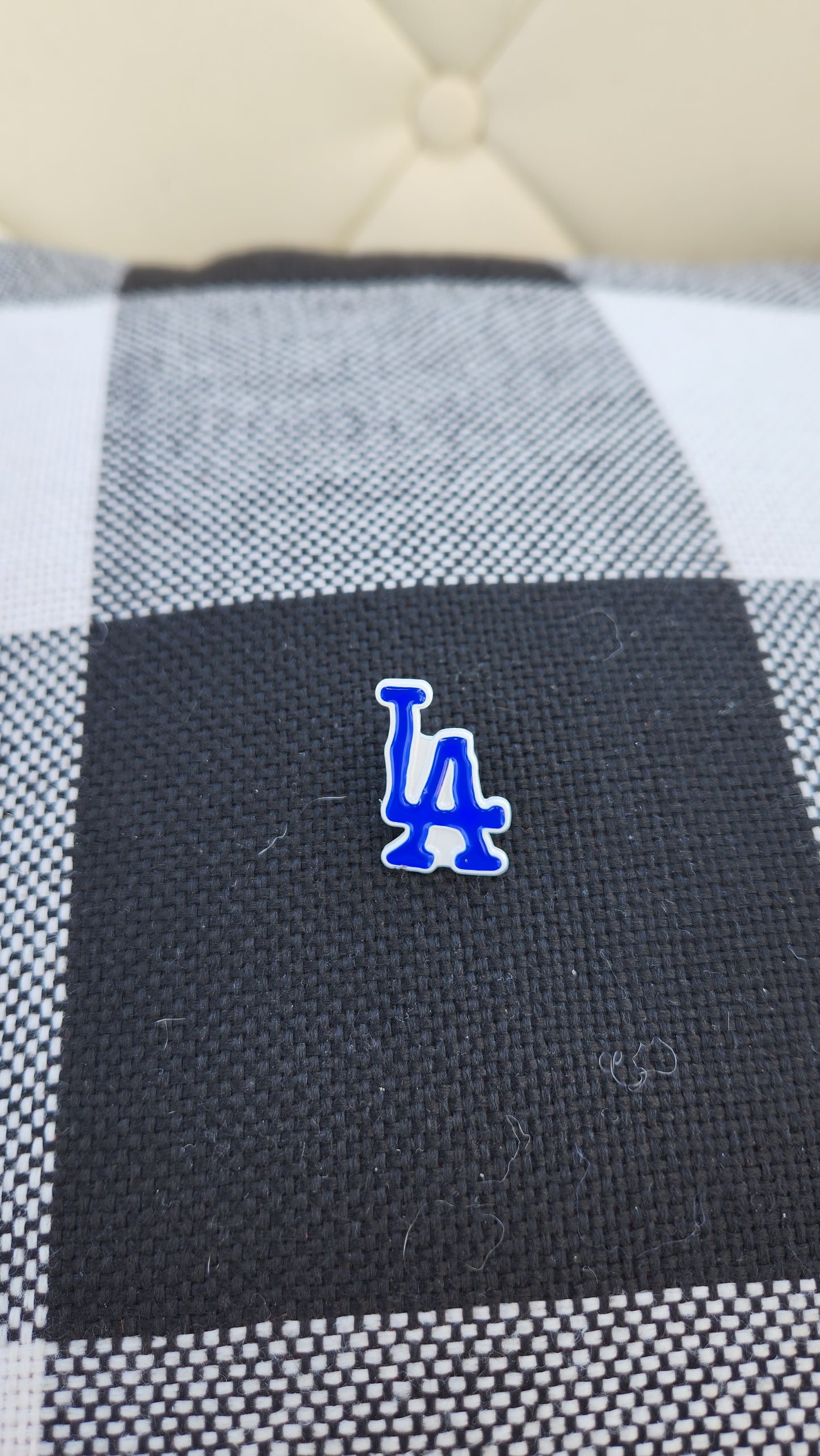 Small LA Dodgers pin