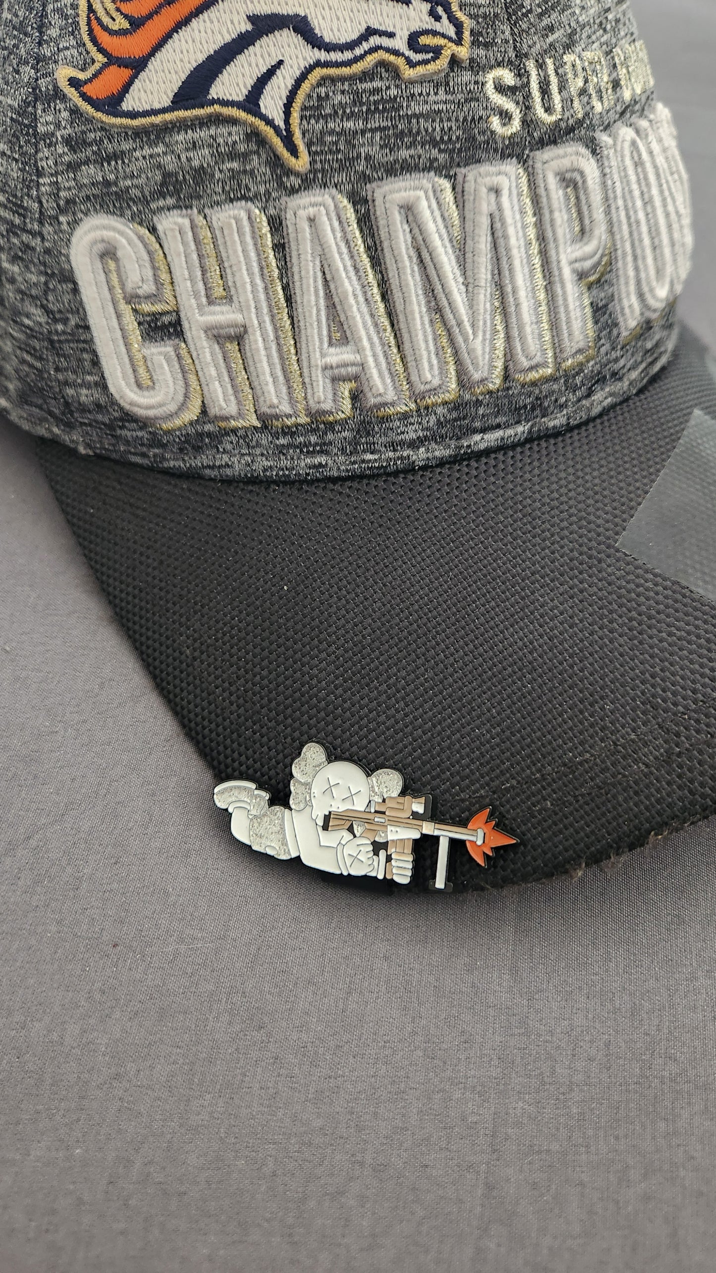 Hat clip