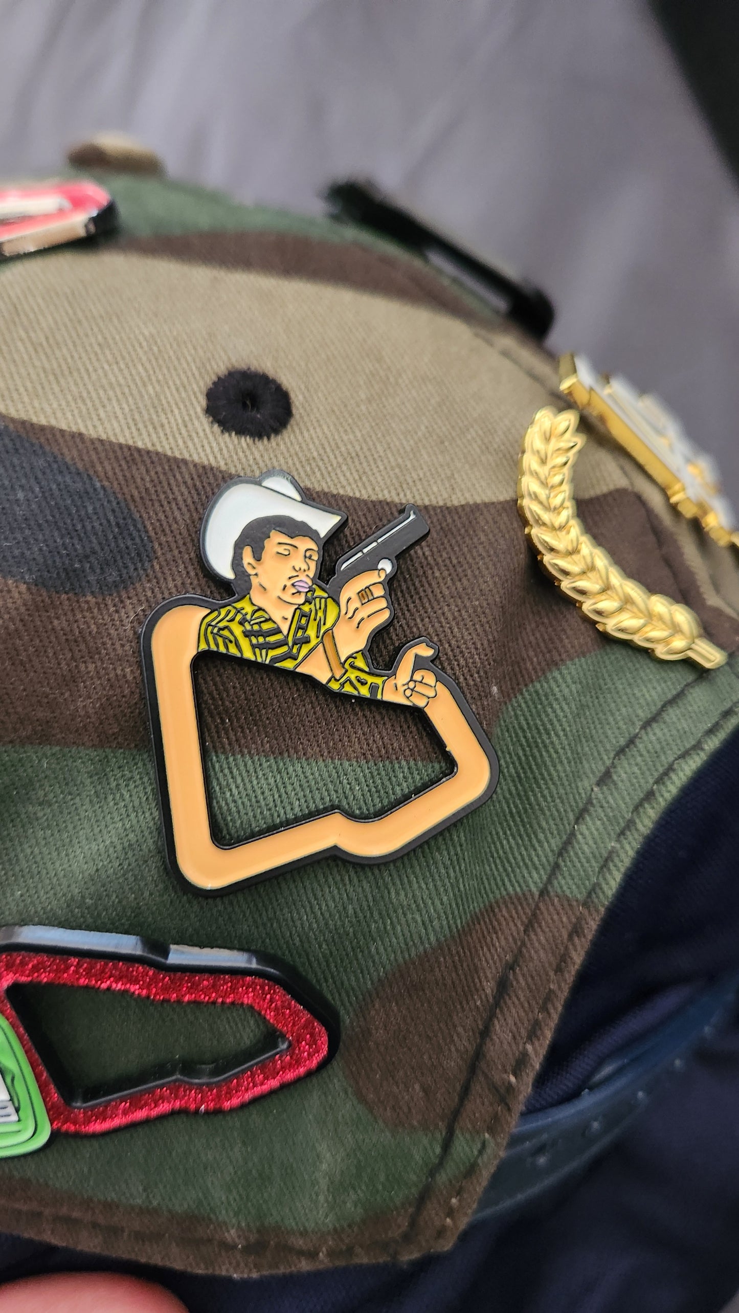 Chalino New Era PIn