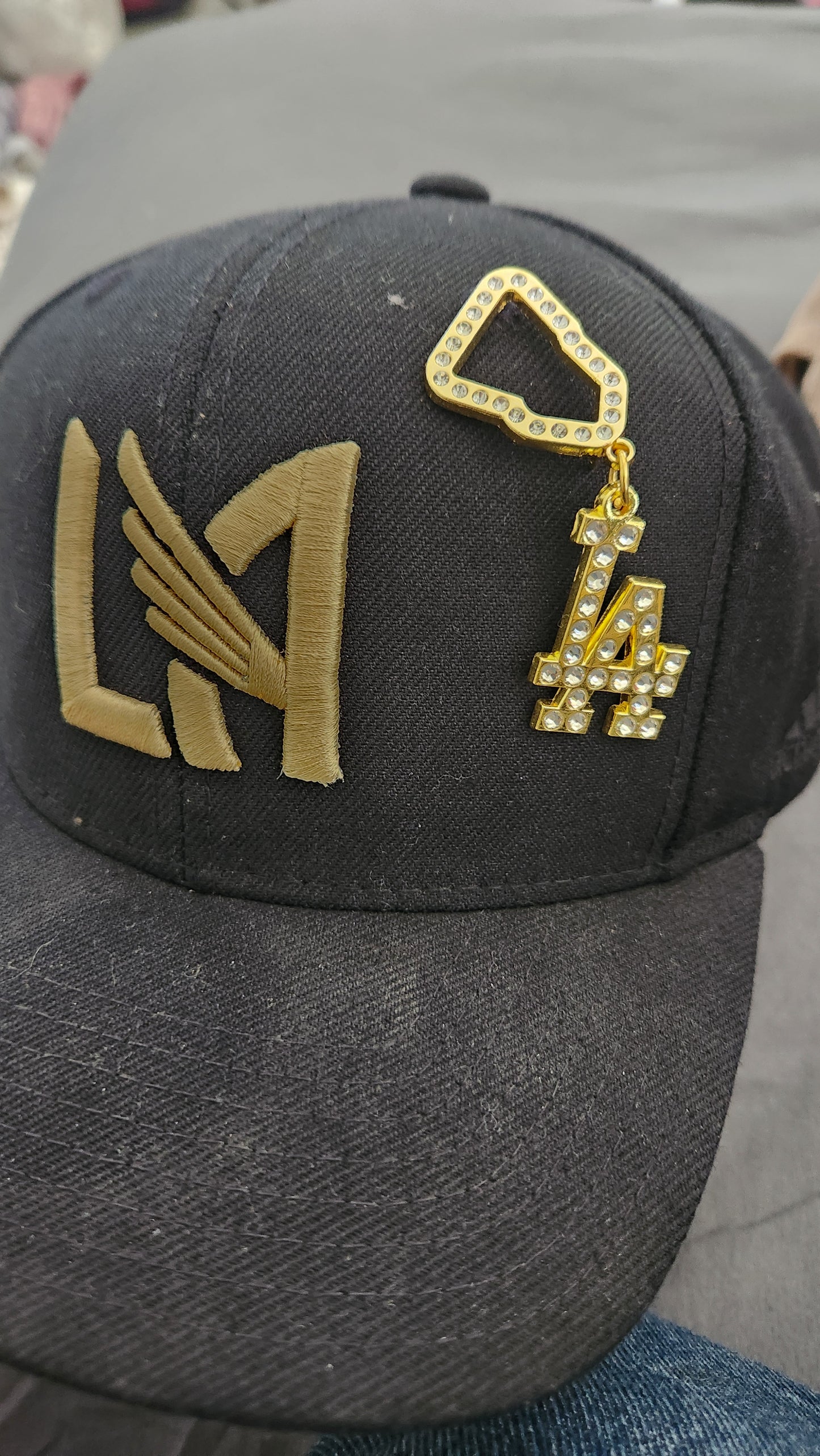 New Era LA Hat Pin