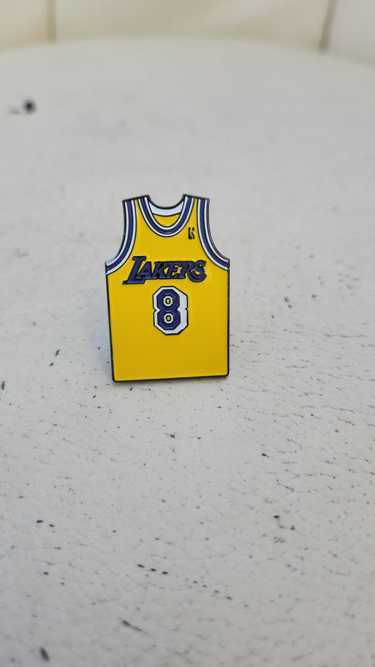 Kobe #8 Lakers pin