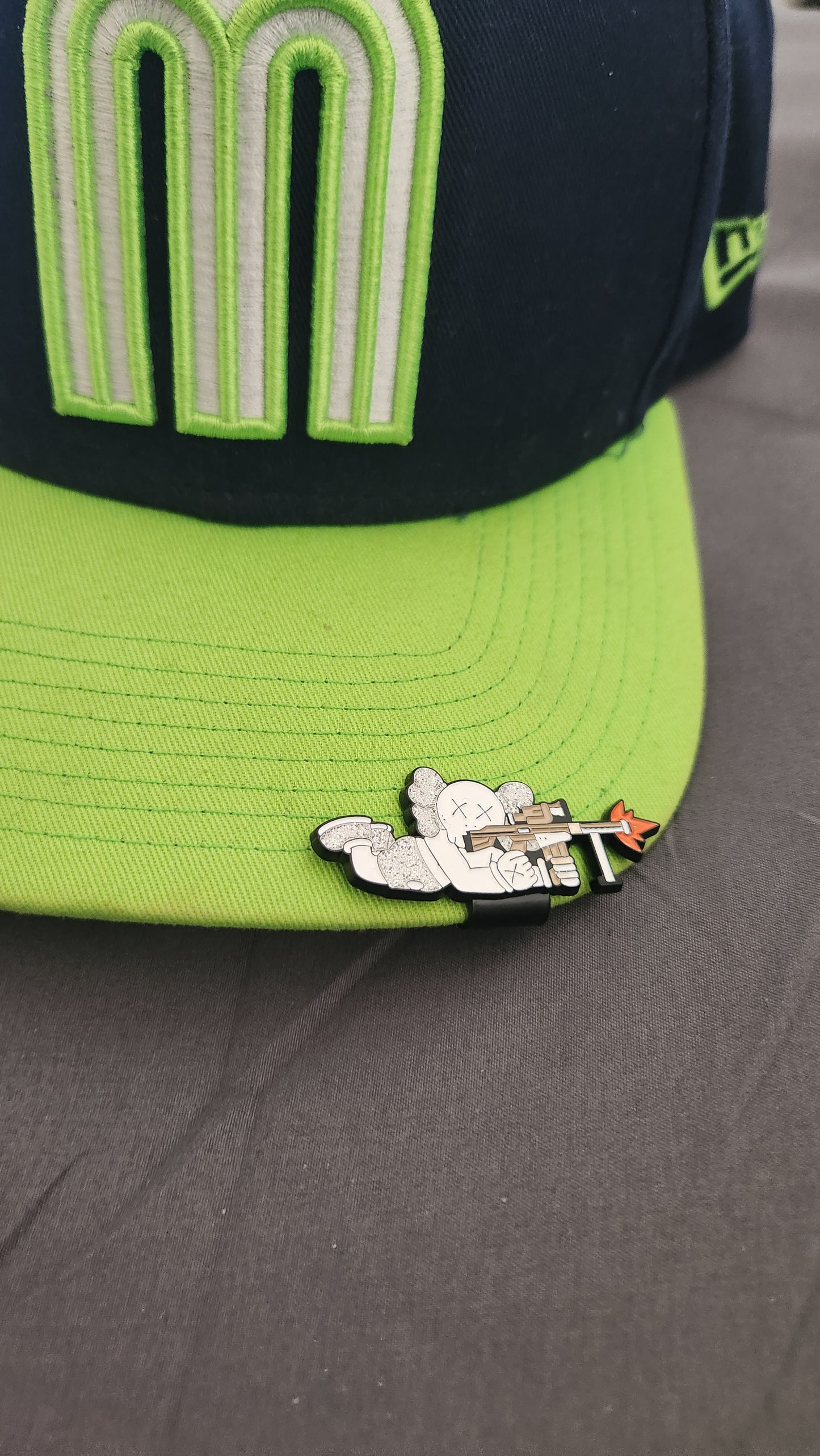 Hat clip